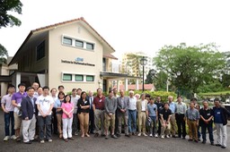 groupphoto(2014Sing)